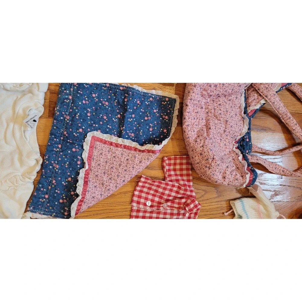 Large Bulk Lot Vintage Mixed Doll Clothes‎ with 20
